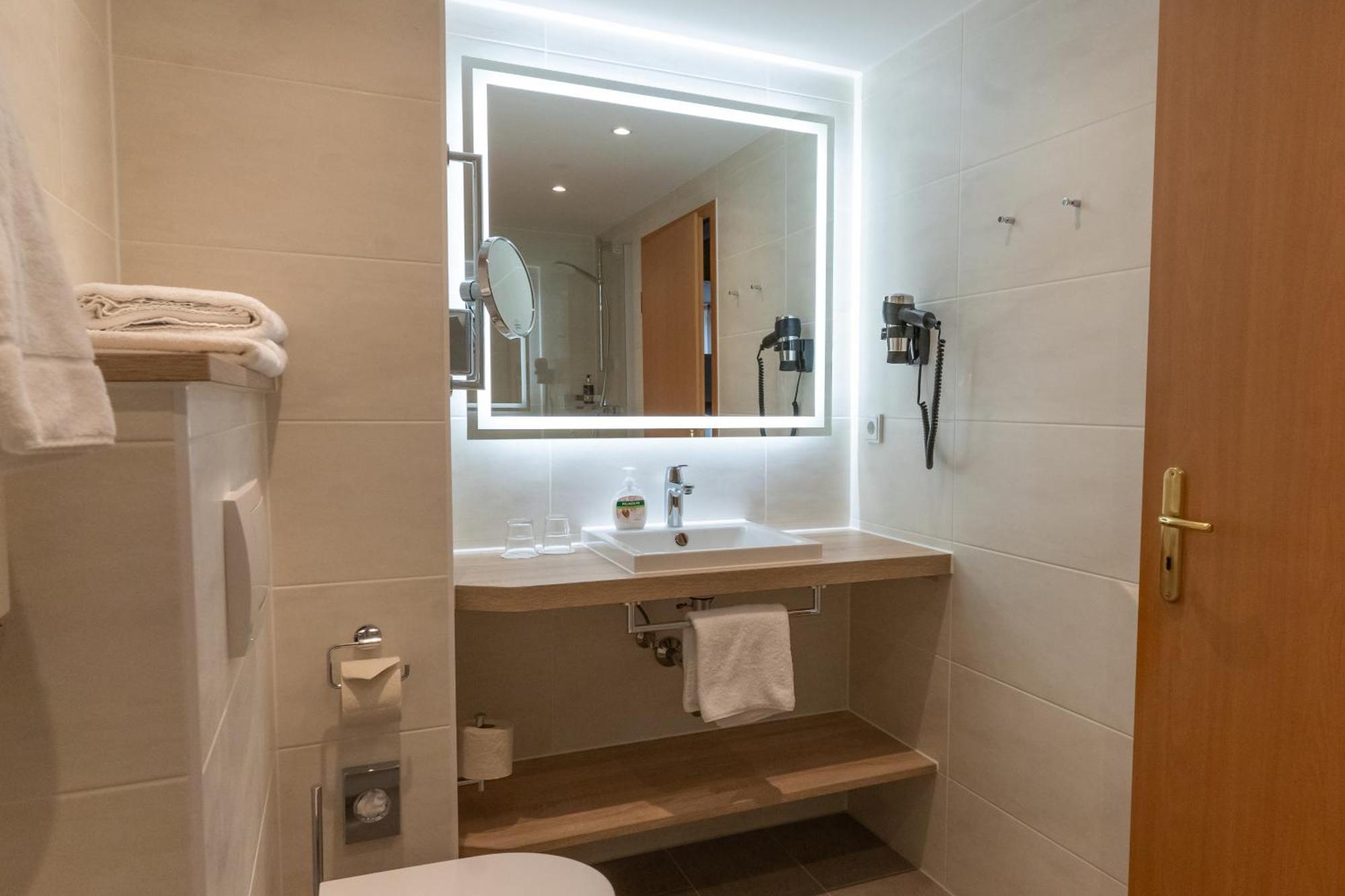 Flair Hotel Stadt Höxter מראה חיצוני תמונה